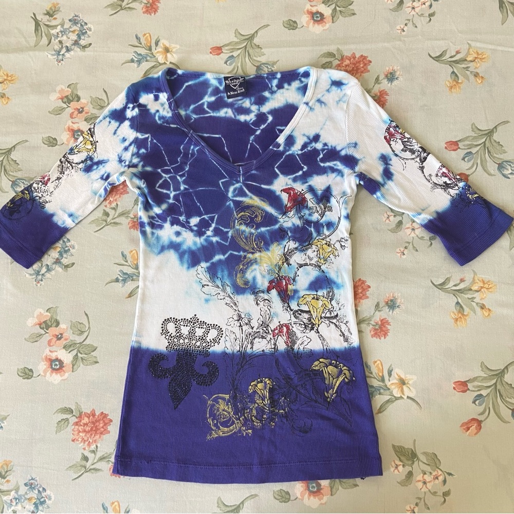 y2k mid sleeve graphic tee
